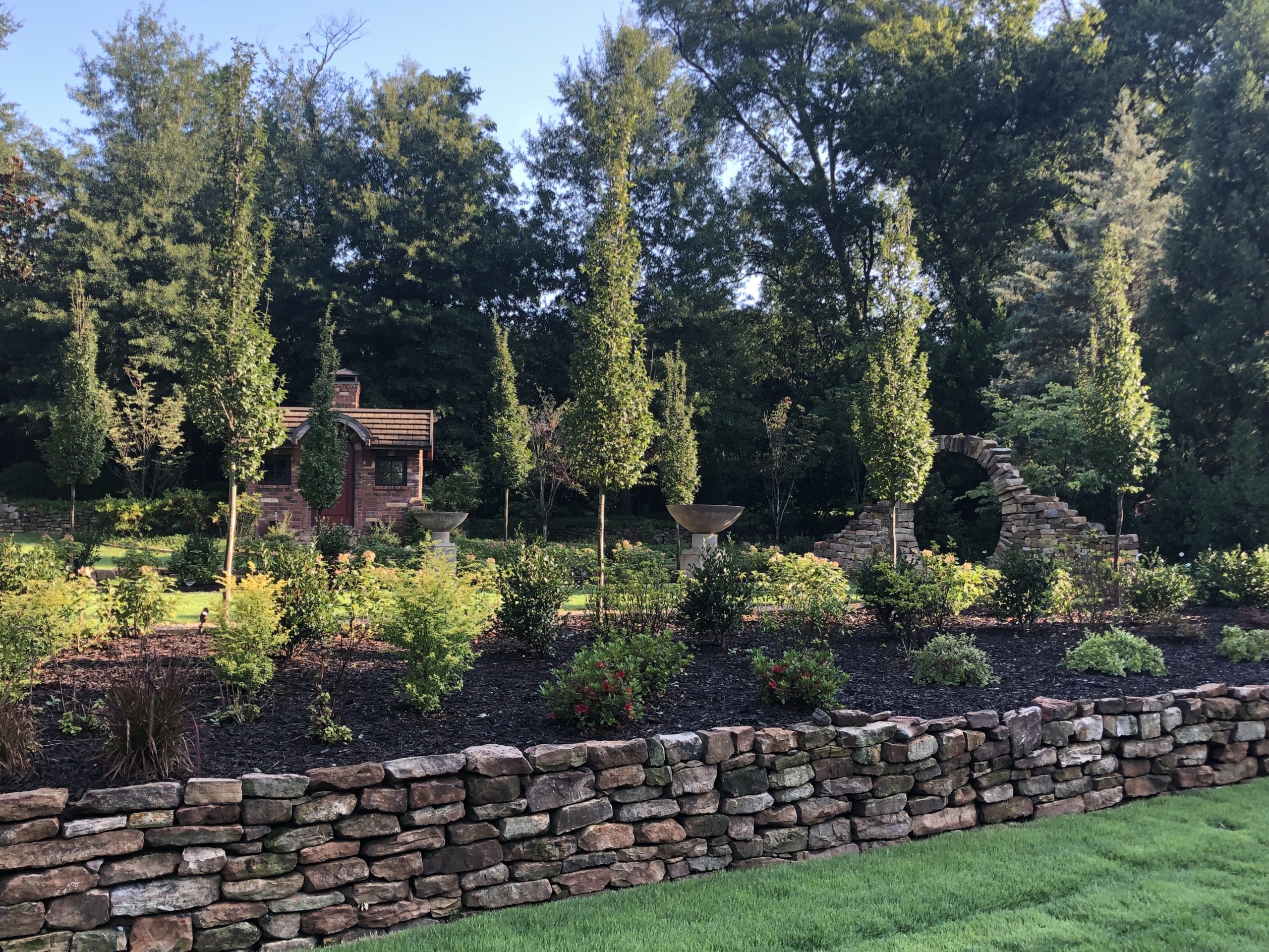 lancaping and decorative retaining wall