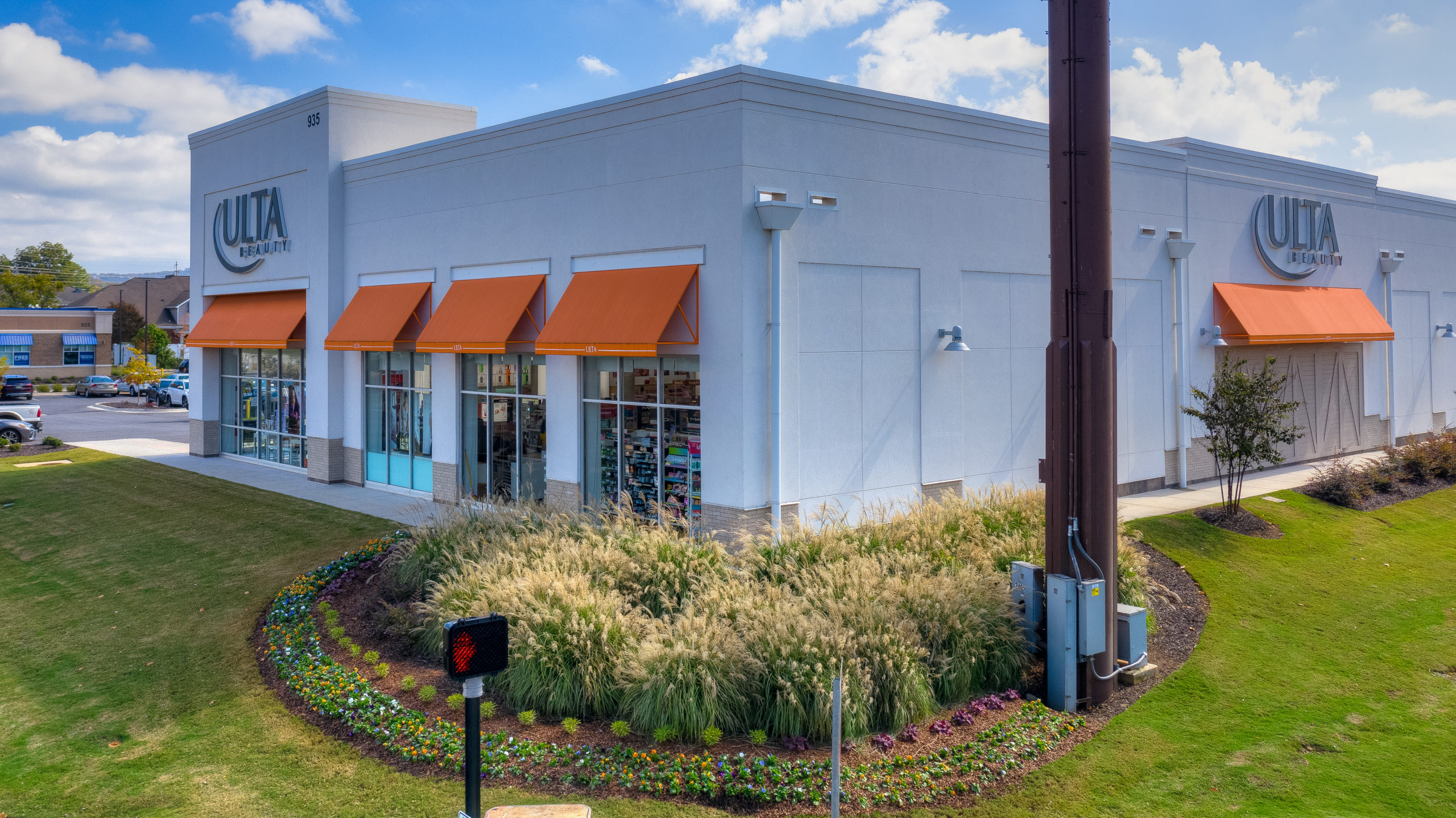 ulta store and landscaping